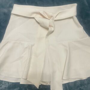 Zara Cream Skirt with Elegant Design